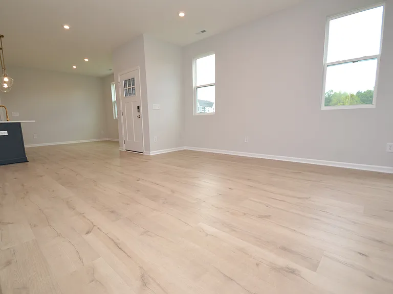 1226 Bessie Ct — Photo 15