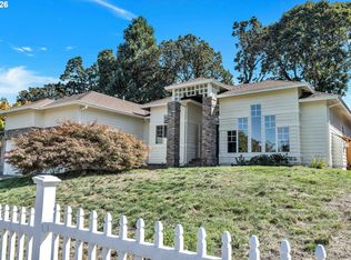 1689 Cinnamon Hill Dr SE, Salem, OR 97306