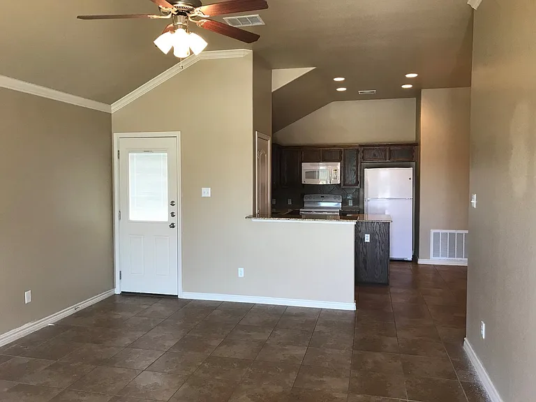 4707A Passion Flower Blvd — Photo 2
