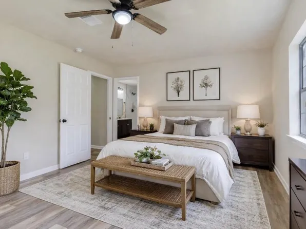 1120 17th Ave N, Texas City, TX 77590