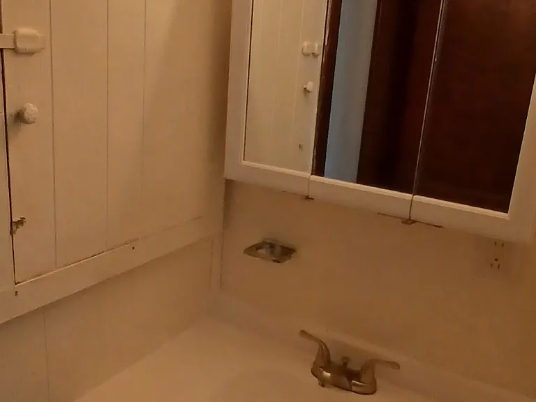 23 Coal St #2 — Photo 12