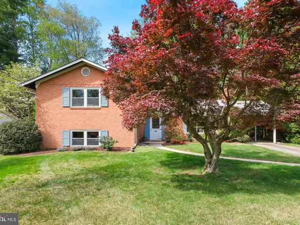 6811 Tilden Ln, Rockville, MD 20852