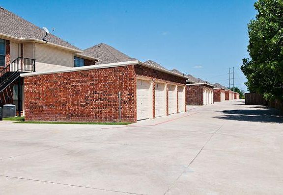 Included w/ each unit- 1 car detached garage