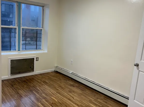 123 Somers Street 3 image 1 of 5