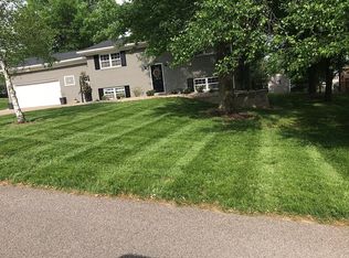 2547 Ruby Ln, Wadesville, IN 47638