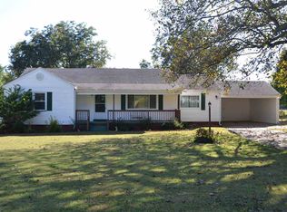 94 Malesus Heights Dr, Jackson, TN 38301