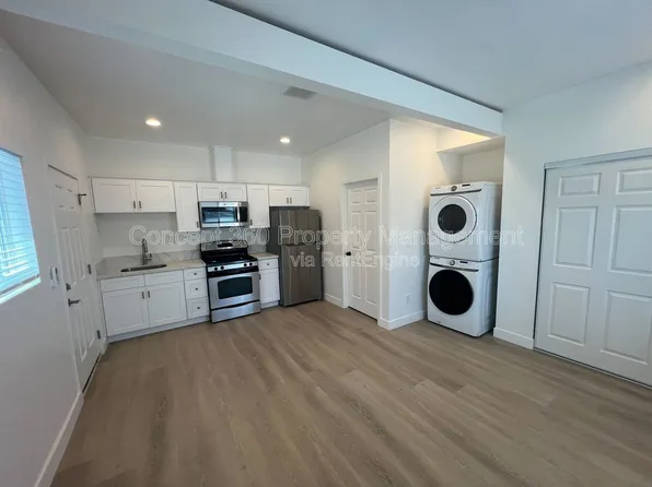 1962 Harbor Ave #A, Long Beach, CA 90810