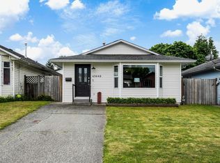 45448 Meadowbrook Dr, Chilliwack, BC V2P7R9