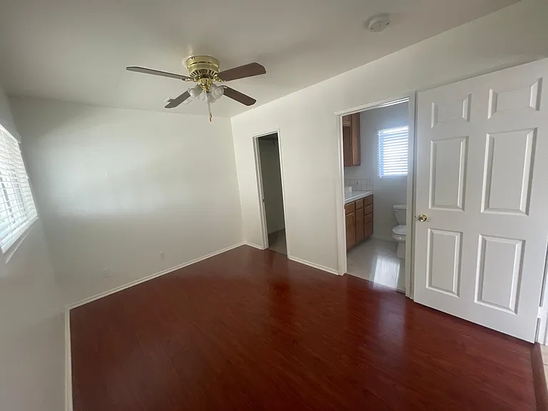 2477 Forman St — Photo 9