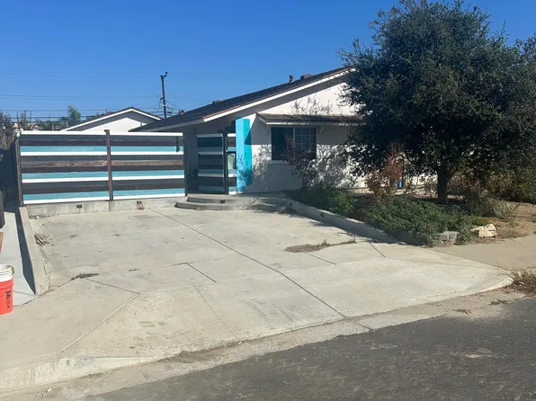 220 N 6th St, Lompoc, CA 93436