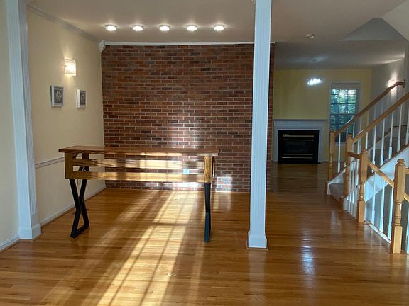 3rd image of 13180 Ashnut Ln