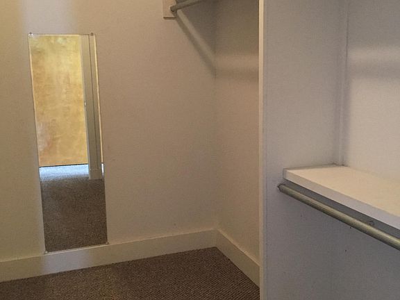 2nd image of 508 W Broadway Ave #508