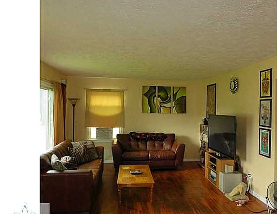 2nd image of 5323 Glenwood Ave