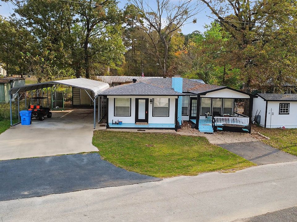 1st image of 647 Shadywood Ln
