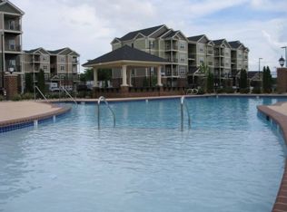 1006 Trilogy Loop APT 302, Suffolk, VA 23435