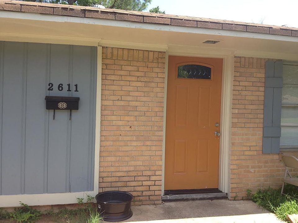 2nd image of 2611 Ormond Pl