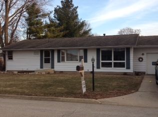 215 W Gail St, Goodfield, IL 61742