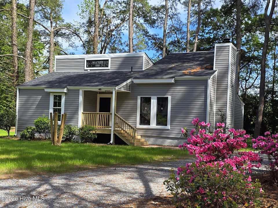 1st image of 506 River Hill Drive