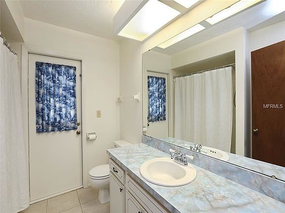 4th image of 7124 N Leewynn Dr