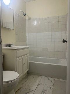 3rd image of 30 Radde Pl #3