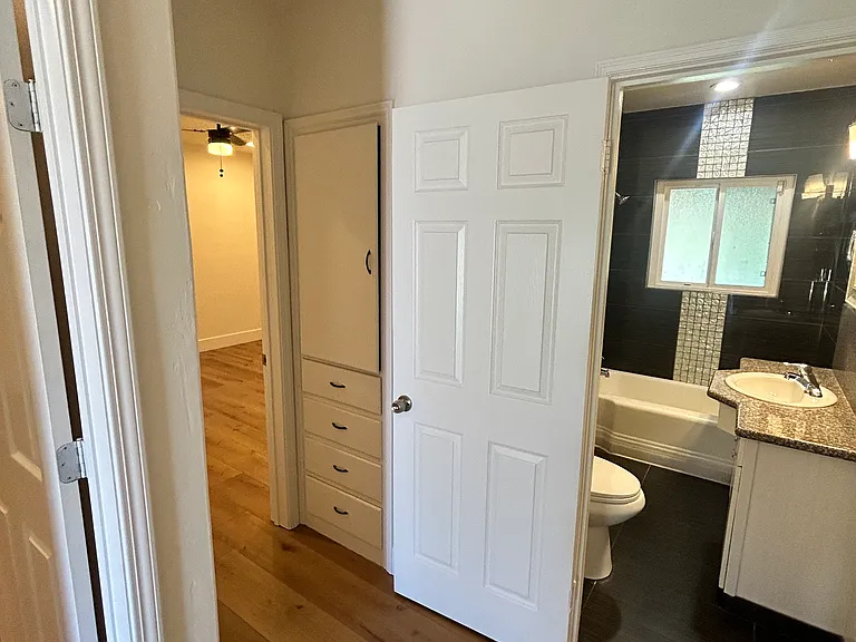 2345 E Brown Ave — Photo 9