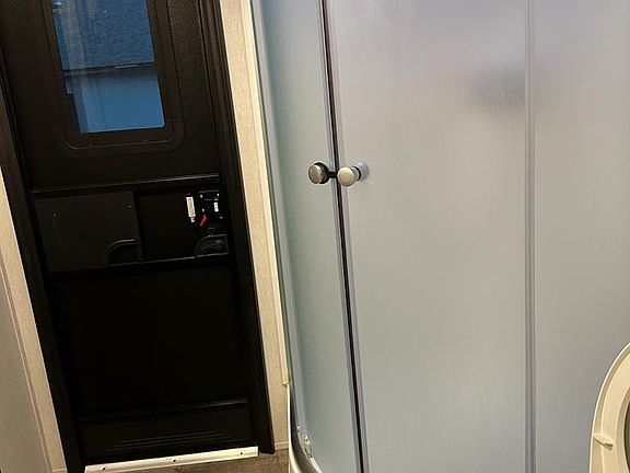 3rd image of 2021 NW 114th St #3