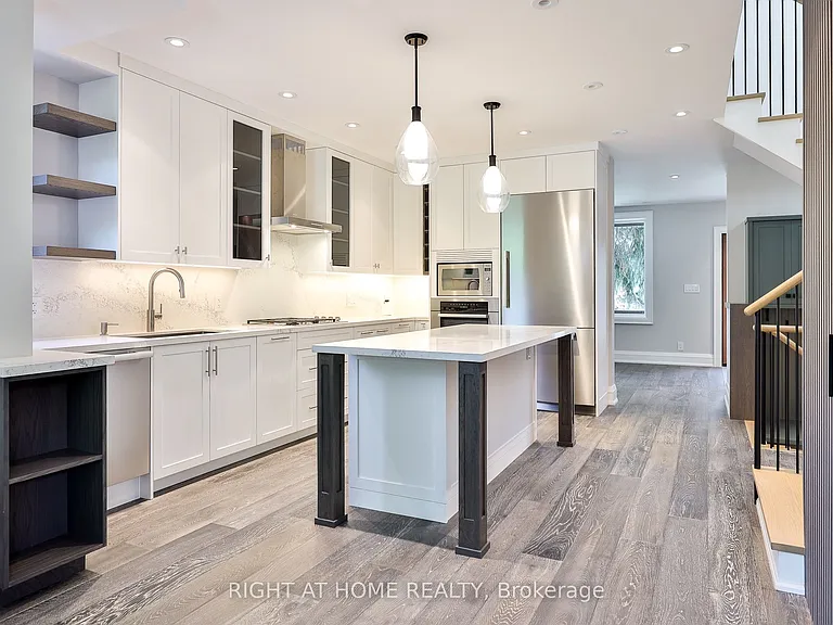 232 Willard Ave — Photo 5