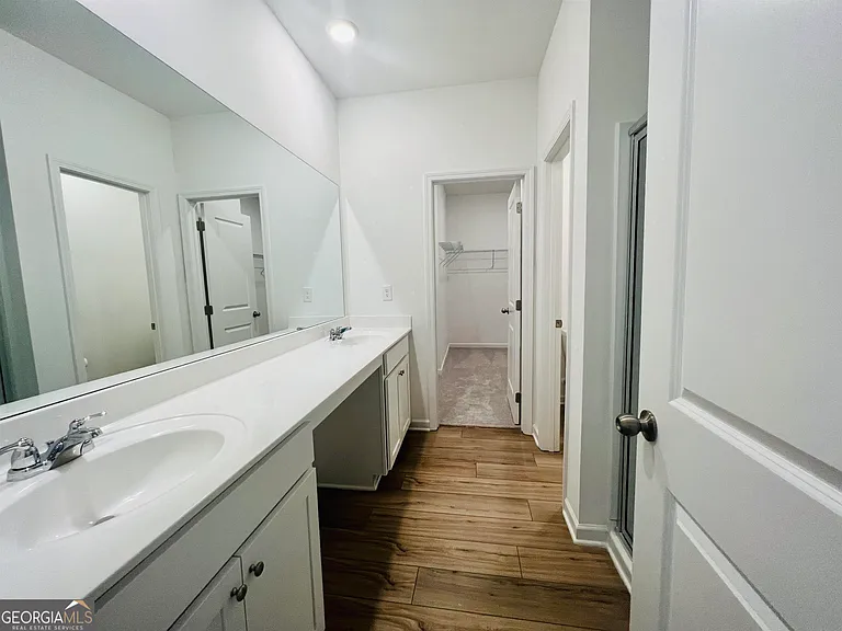 4005 Berry Farm Ct — Photo 9