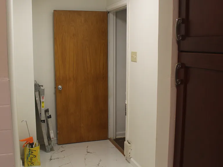 7957 Delmar Blvd #2 — Photo 9