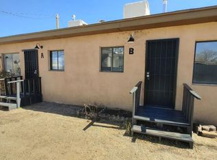 820 Apache Ave NW, Albuquerque, NM 87102