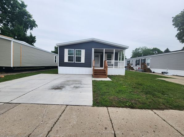 5 Lisa Kay Blvd #5