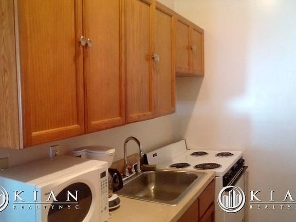 4th image of 751 Saint Nicholas Ave APT 103