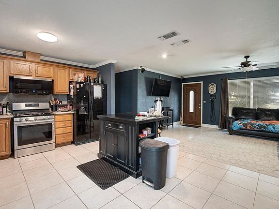 5th image of 4840 Peale Dr
