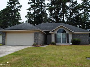 6 Waterstone Cir, Savannah, GA 31405