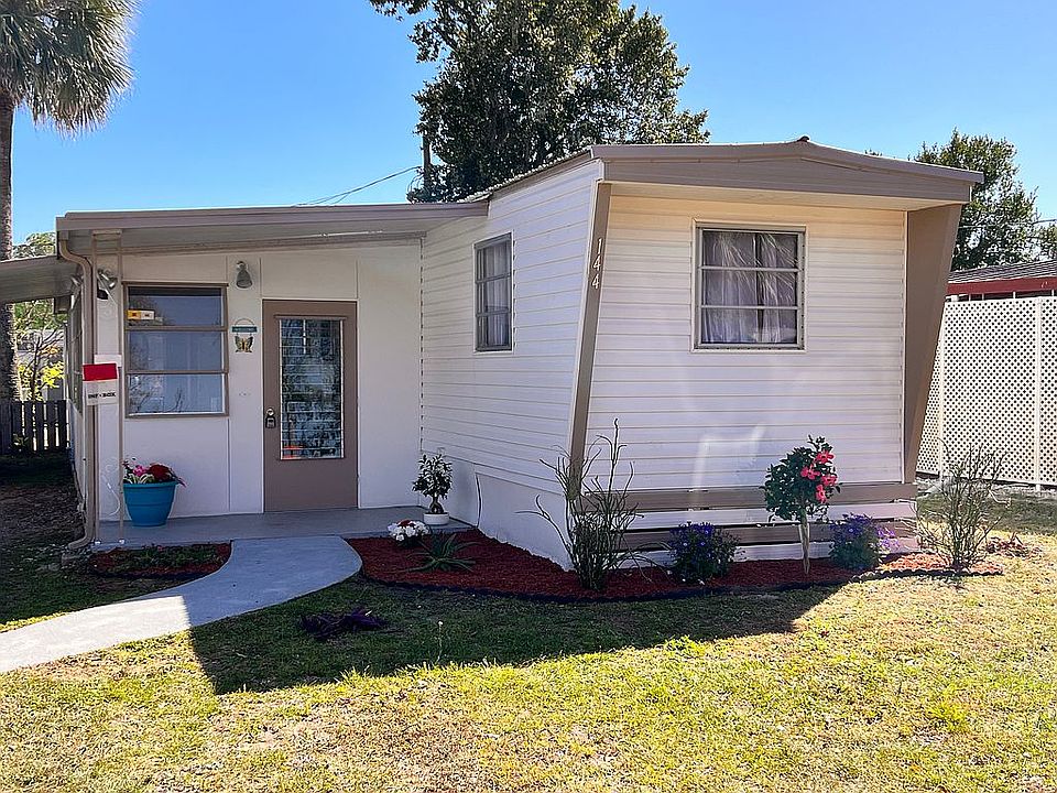 1st image of 1208 Lee St Lot 144