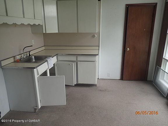 5th image of 504 Washington Ave