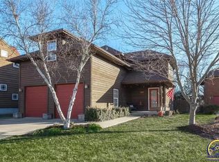 605 Parkside Ct, Baldwin, KS 66006