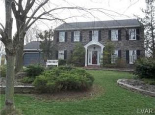 2034 Brook Cir, Macungie, PA 18062