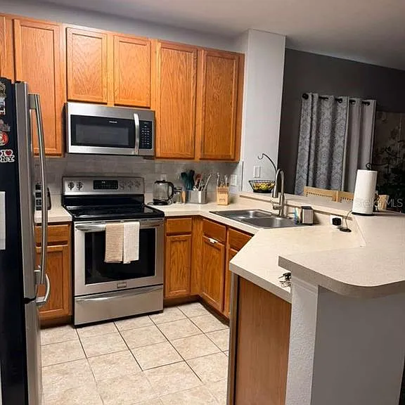 13527 Daniels Landing Cir — Photo 1