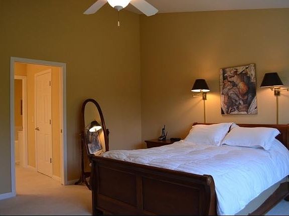 5th image of 10740 N Oxford Ct