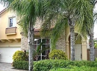 16425 SW 50th Ter, Miami, FL 33185