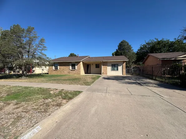 1211 Harvard Dr, Roswell, NM 88203