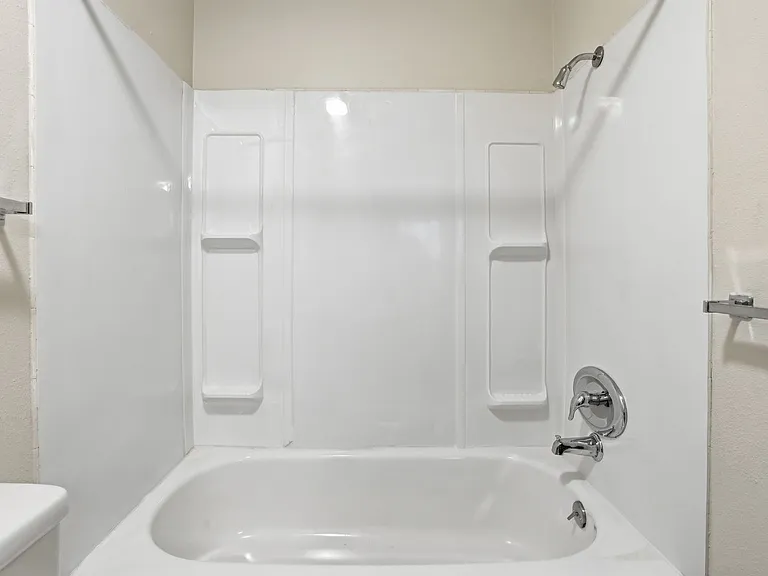 411 E Sinto Ave — Photo 13