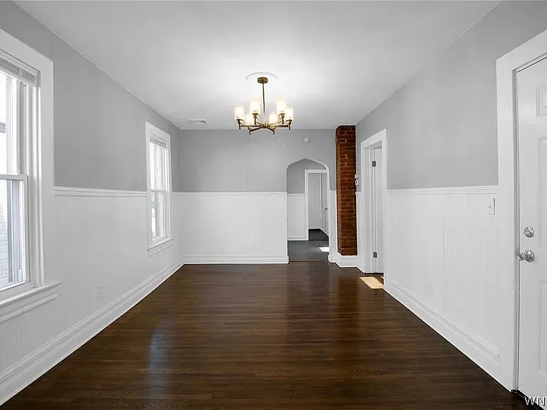 27 Como Ave #2 — Photo 14