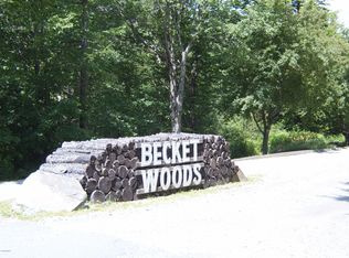 Stagecoach Rd, Becket, MA 01223