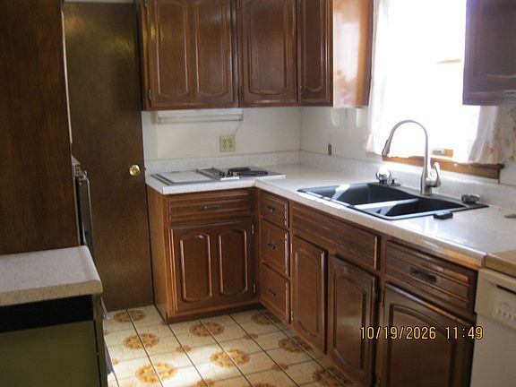 5th image of 509 9th St