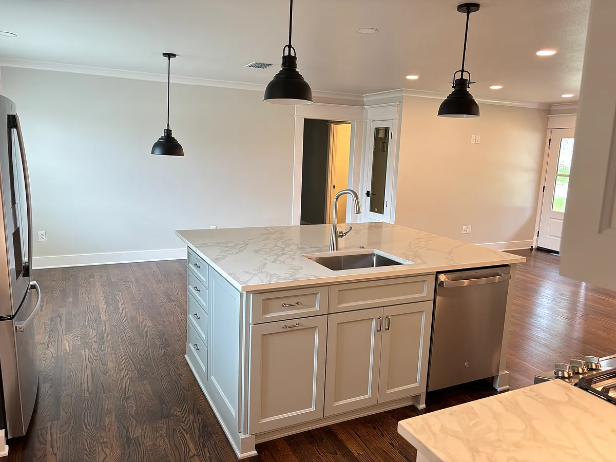 Building Photo - 3032 Santa Elena Dr