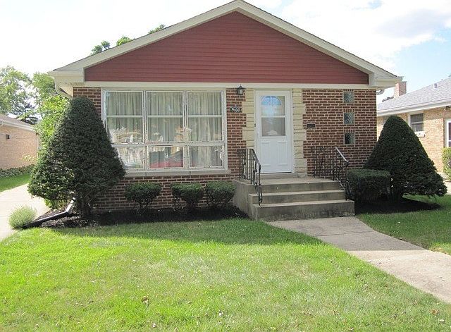1st image of 9100 Newcastle Ave