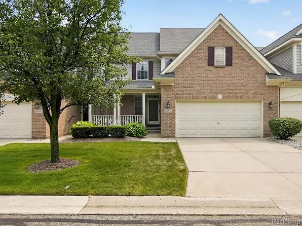 32969 Brookside Cir #18, Livonia, MI 48152