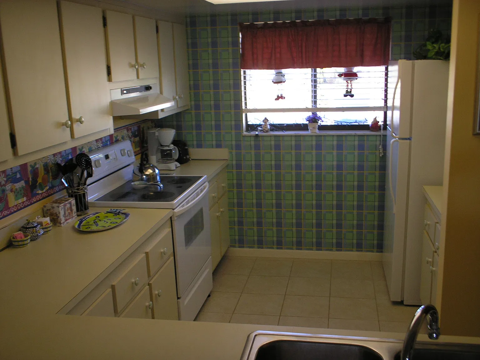 2 bed, 1072 sqft, $2,500 — Photo 3